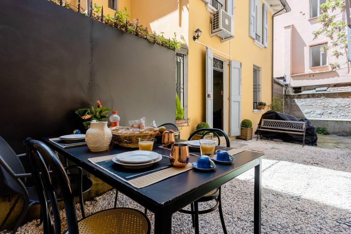 Gamberini House - Private Garden Apartment Bologna Exterior foto